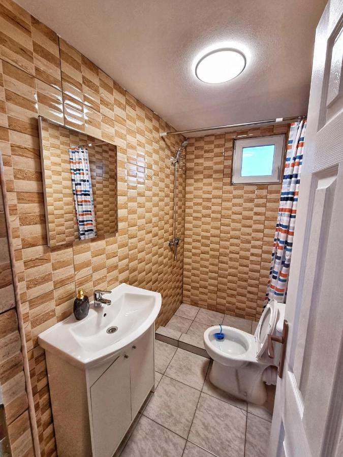Cabana Varad Coronini Moldova Veche Екстер'єр фото