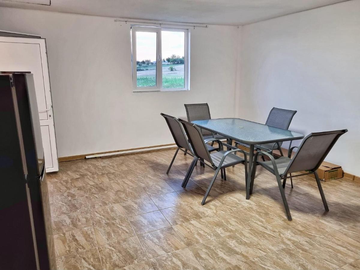 Cabana Varad Coronini Moldova Veche Екстер'єр фото