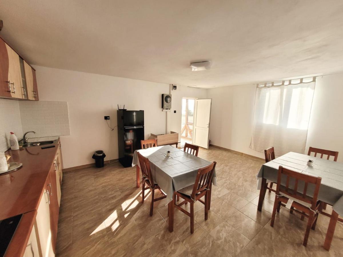 Cabana Varad Coronini Moldova Veche Екстер'єр фото