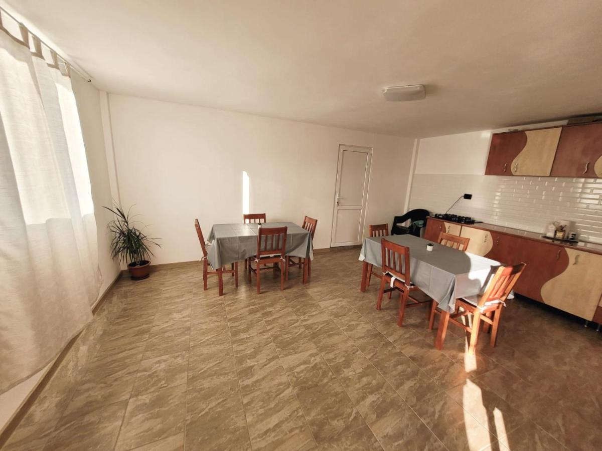 Cabana Varad Coronini Moldova Veche Екстер'єр фото