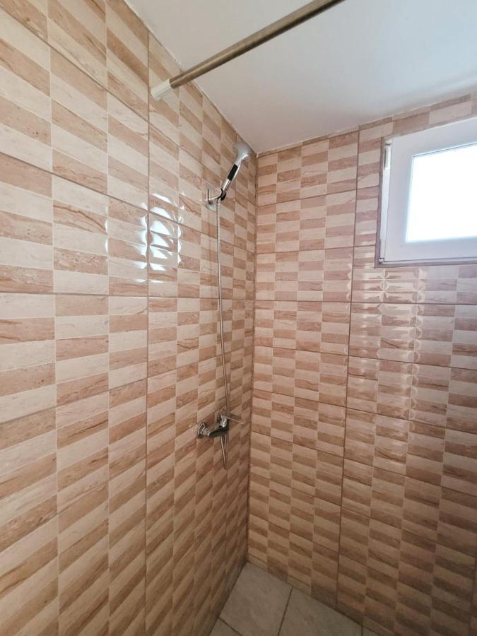 Cabana Varad Coronini Moldova Veche Екстер'єр фото