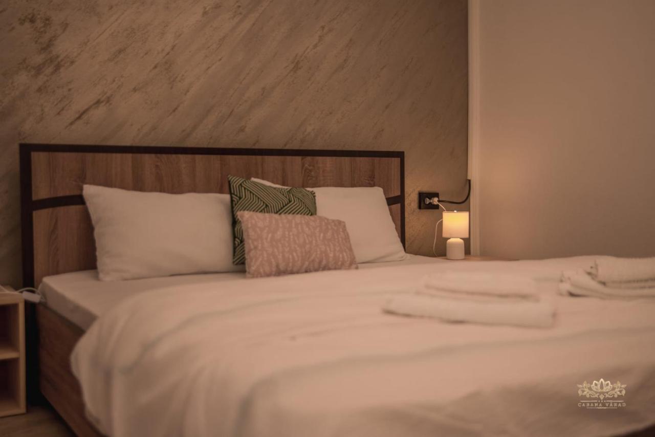 Cabana Varad Coronini Moldova Veche Екстер'єр фото
